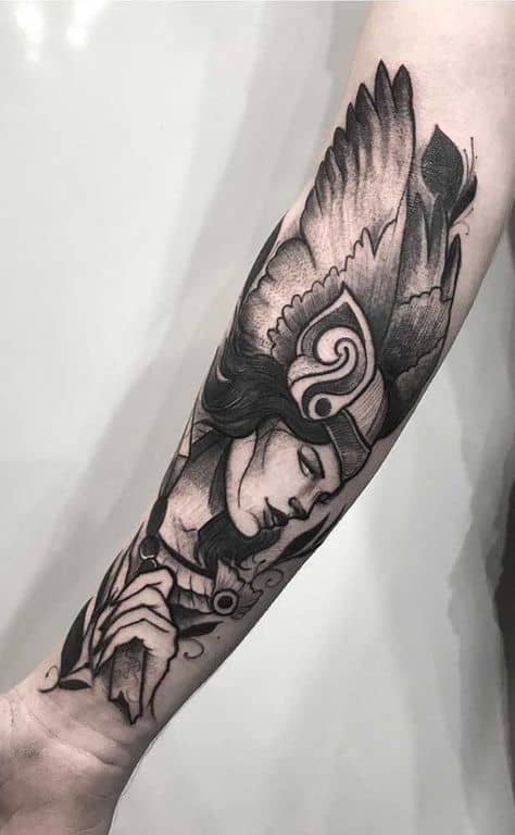 tattoo valquíria viking