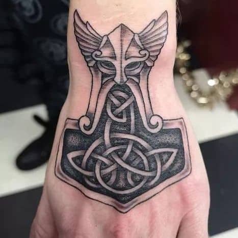 tatuagem deus do trovão